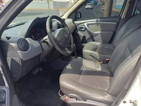 RENAULT Duster 2.0 16V 4P FLEX TECH ROAD II AUTOMTICO, Foto 8