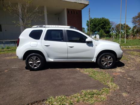 RENAULT Duster 2.0 16V 4P FLEX DYNAMIQUE AUTOMÁTICO, Foto 5 RENAULT Duster 2.0 16V 4P FLEX DYNAMIQUE AUTOMÁTICO, Foto 5