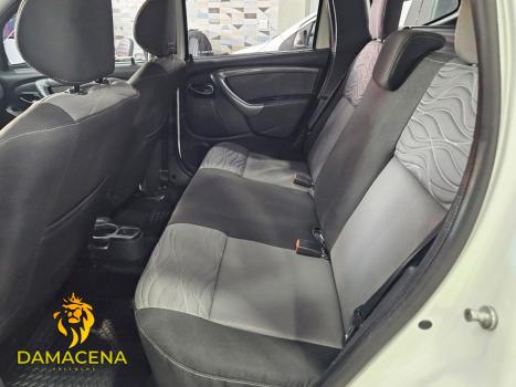 RENAULT Duster 2.0 16V 4P FLEX DYNAMIQUE AUTOM�TICO, Foto 12