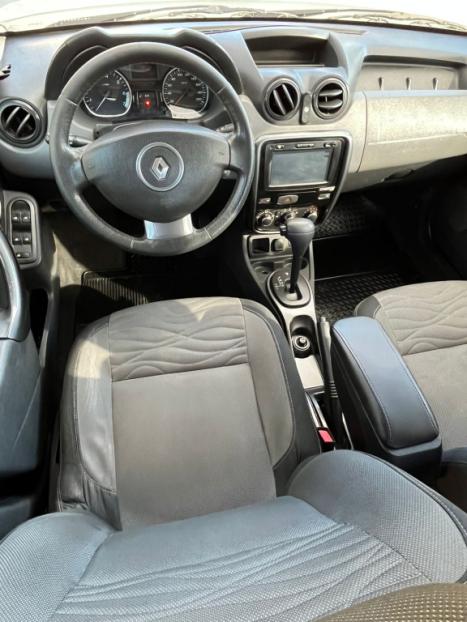 RENAULT Duster 2.0 16V 4P FLEX DYNAMIQUE AUTOM�TICO, Foto 2