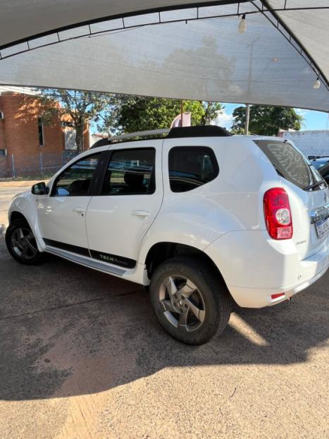 RENAULT Duster 2.0 16V 4P FLEX DYNAMIQUE AUTOM�TICO, Foto 3