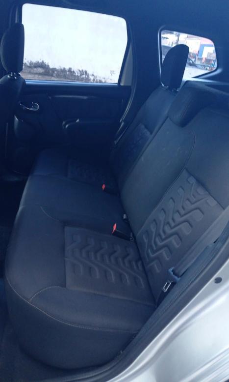 RENAULT Duster 2.0 16V 4P FLEX DYNAMIQUE AUTOM�TICO, Foto 8
