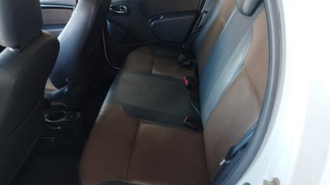 RENAULT Duster 2.0 16V 4P FLEX DYNAMIQUE AUTOM�TICO, Foto 4