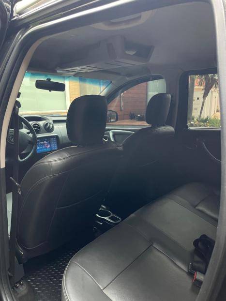 RENAULT Duster 2.0 16V 4P FLEX DYNAMIQUE AUTOM�TICO, Foto 6