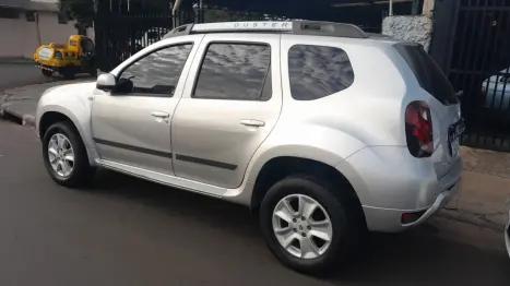 RENAULT Duster 2.0 16V 4P FLEX DYNAMIQUE AUTOM�TICO, Foto 3