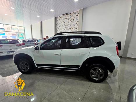 RENAULT Duster 2.0 16V 4P FLEX DYNAMIQUE AUTOM�TICO, Foto 3