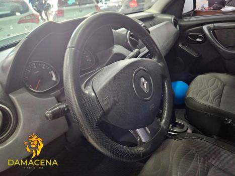 RENAULT Duster 2.0 16V 4P FLEX DYNAMIQUE AUTOM�TICO, Foto 10