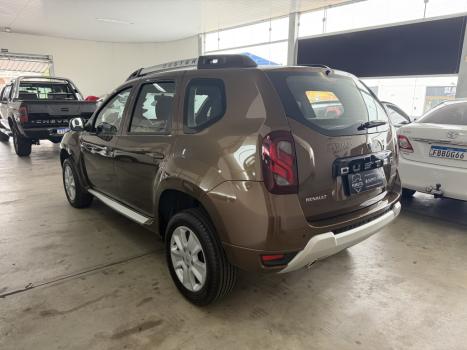RENAULT Duster 2.0 16V 4P FLEX DYNAMIQUE AUTOM�TICO, Foto 5