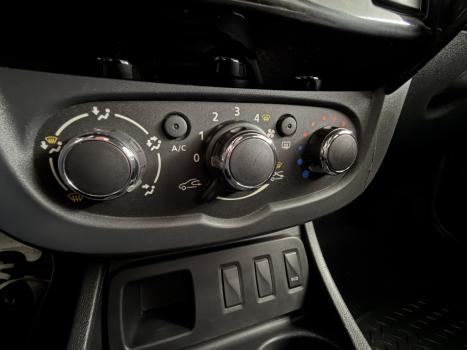 RENAULT Duster 2.0 16V 4P FLEX DYNAMIQUE AUTOM�TICO, Foto 9