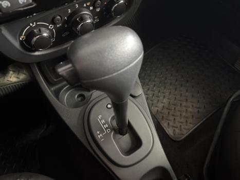 RENAULT Duster 2.0 16V 4P FLEX DYNAMIQUE AUTOM�TICO, Foto 10