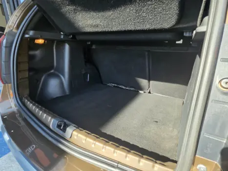 RENAULT Duster 2.0 16V 4P FLEX DYNAMIQUE AUTOM�TICO, Foto 11