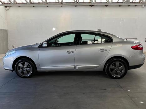 RENAULT Fluence 2.0 16V 4P FLEX DYNAMIQUE PLUS AUTOMTICO, Foto 8