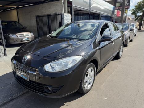 RENAULT Fluence 2.0 16V 4P FLEX DYNAMIQUE AUTOM�TICO, Foto 3