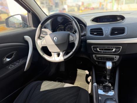 RENAULT Fluence 2.0 16V 4P FLEX DYNAMIQUE AUTOM�TICO, Foto 7