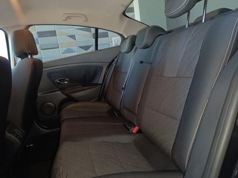 RENAULT Fluence 2.0 16V 4P FLEX DYNAMIQUE AUTOM�TICO, Foto 9