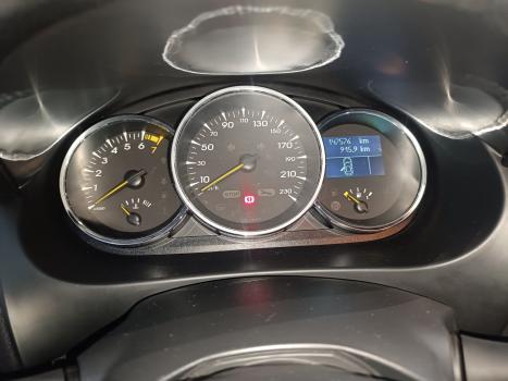 RENAULT Fluence 2.0 16V 4P FLEX DYNAMIQUE AUTOM�TICO, Foto 13