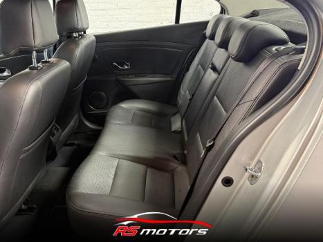 RENAULT Fluence 2.0 16V 4P FLEX DYNAMIQUE AUTOM�TICO, Foto 6