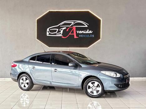 RENAULT Fluence 2.0 16V 4P FLEX DYNAMIQUE AUTOM�TICO, Foto 3