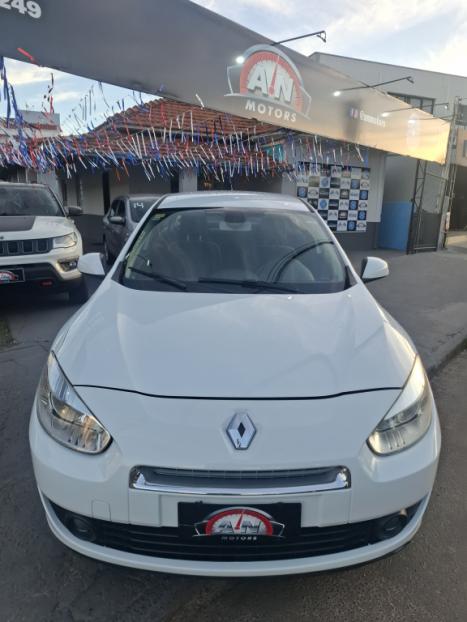 RENAULT Fluence 2.0 16V 4P FLEX DYNAMIQUE AUTOM�TICO, Foto 2
