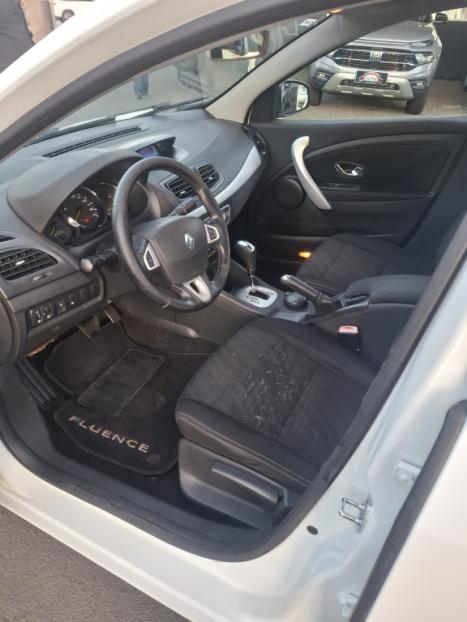 RENAULT Fluence 2.0 16V 4P FLEX DYNAMIQUE AUTOM�TICO, Foto 8
