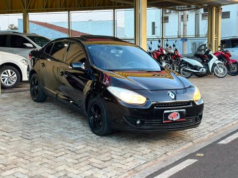 RENAULT Fluence 2.0 16V 4P FLEX DYNAMIQUE AUTOM�TICO, Foto 3