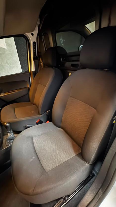 RENAULT Kangoo 1.6 16V 3P AUTHENTIC, Foto 8
