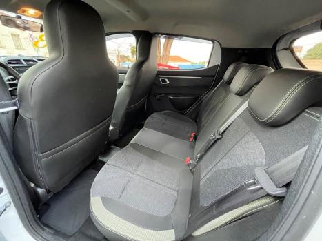 RENAULT Kwid 1.0 12V 4P SCE FLEX OUTSIDER, Foto 6