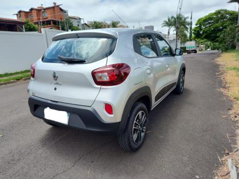 RENAULT Kwid 1.0 12V 4P SCE FLEX INTENSE, Foto 5
