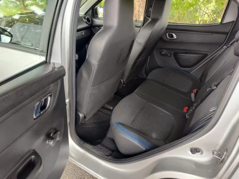 RENAULT Kwid 1.0 12V 4P SCE FLEX INTENSE, Foto 12