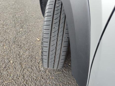 RENAULT Kwid 1.0 12V 4P SCE FLEX INTENSE, Foto 13