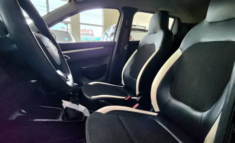 RENAULT Kwid 1.0 12V 4P SCE FLEX INTENSE, Foto 10