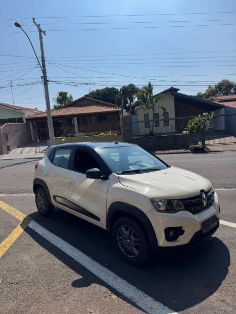 RENAULT Kwid 1.0 12V 4P SCE FLEX INTENSE, Foto 3