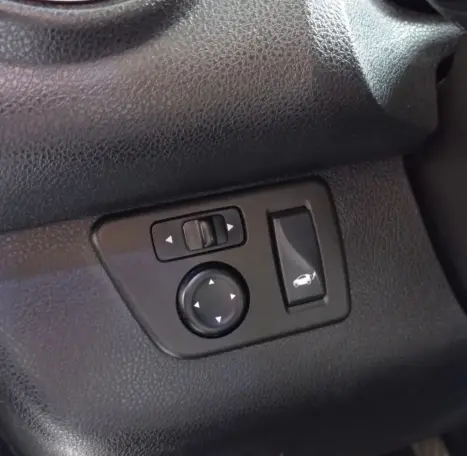 RENAULT Kwid 1.0 12V 4P SCE FLEX INTENSE, Foto 9