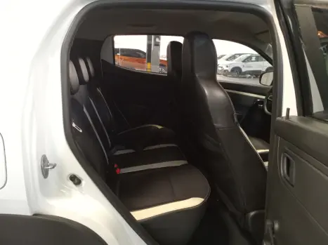 RENAULT Kwid 1.0 12V 4P SCE FLEX INTENSE, Foto 11