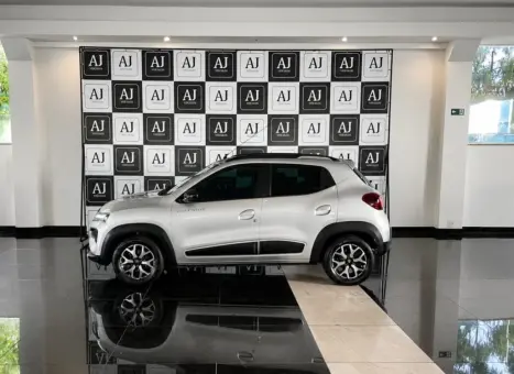 RENAULT Kwid 1.0 12V 4P SCE FLEX OUTSIDER, Foto 8