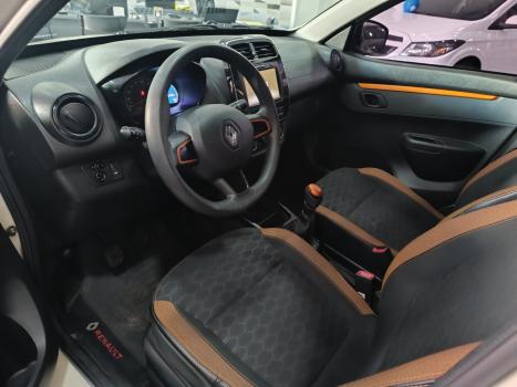 RENAULT Kwid 1.0 12V 4P SCE FLEX OUTSIDER, Foto 6