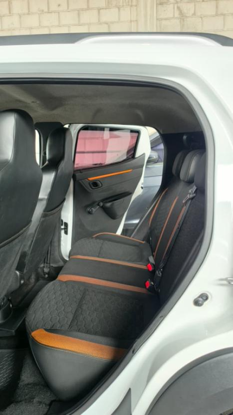 RENAULT Kwid 1.0 12V 4P SCE FLEX OUTSIDER, Foto 9