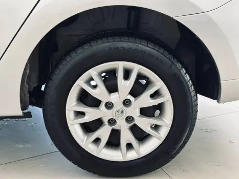 RENAULT Logan 1.0 12V 4P FLEX SCE ZEN, Foto 10