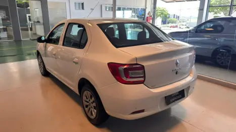 RENAULT Logan 1.0 12V 4P FLEX SCE ZEN, Foto 5