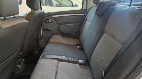 RENAULT Logan 1.6 16V 4P FLEX EXPRESSION, Foto 6