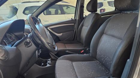 RENAULT Logan 1.6 16V 4P FLEX EXPRESSION, Foto 8