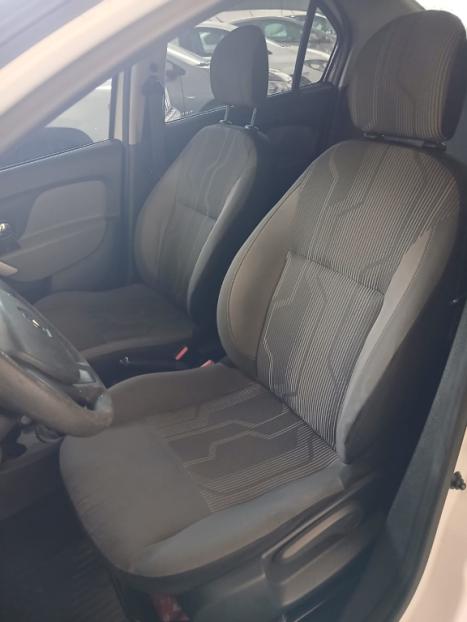 RENAULT Logan 1.6 16V 4P FLEX EXPRESSION AUTOM�TICO, Foto 11