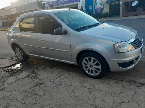 RENAULT Logan 1.6 16V 4P FLEX EXPRESSION, Foto 3