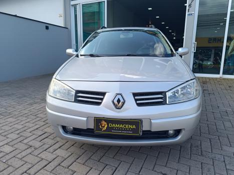 RENAULT Megane Grand Tour 1.6 16V 4P FLEX DYNAMIQUE, Foto 2