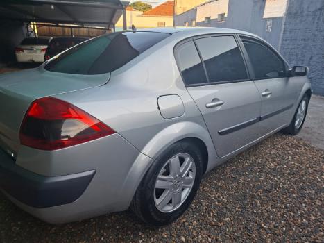 RENAULT Megane Sedan 1.6 16V 4P FLEX EXPRESION, Foto 3