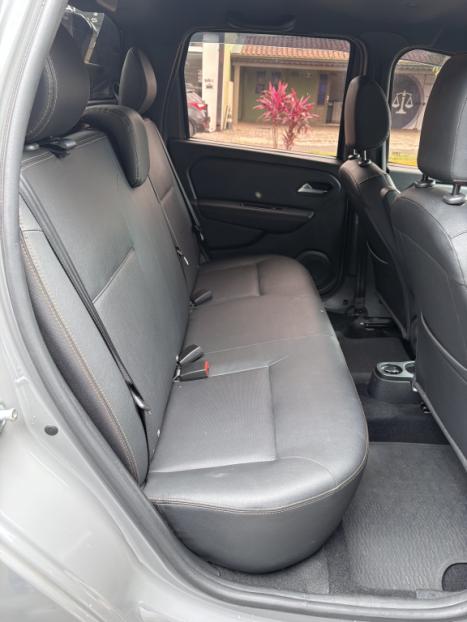 RENAULT Oroch 1.3 16V 4P OUTSIDER TURBO TCe AUTOM�TICO CVT, Foto 7