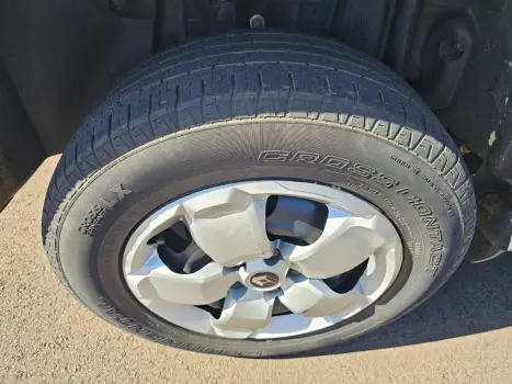 RENAULT Oroch 1.6 16V 4P FLEX EXPRESSION, Foto 7