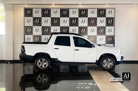 RENAULT Oroch 1.6 16V 4P FLEX INTENSE, Foto 4