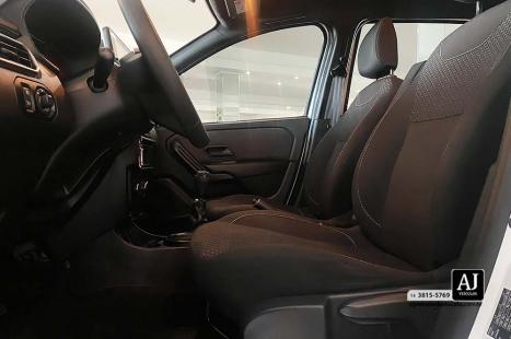 RENAULT Oroch 1.6 16V 4P FLEX INTENSE, Foto 13