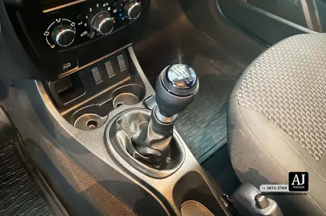 RENAULT Oroch 1.6 16V 4P FLEX INTENSE, Foto 15